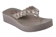 Load image into Gallery viewer, 119631  Vinyasa - Happy Spring