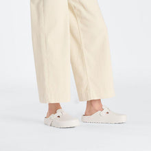 Load image into Gallery viewer, 1027382 - WOMEN'S BOSTON EVA