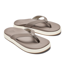 Load image into Gallery viewer, Nu‘a Pi‘o Women's Beach Sandals