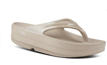 Load image into Gallery viewer, 1410 -  WOMEN'S OOMEGA OOLALA SANDAL