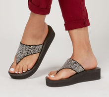 Load image into Gallery viewer, 31614 VINYASA - STONE CANDY