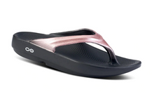 Load image into Gallery viewer, 1401 - OOFOS OOlala Luxe - Rose Sparkle
