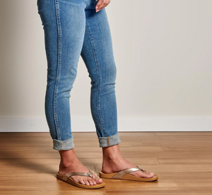 Kīpe‘a Women’s Leather Beach Sandals