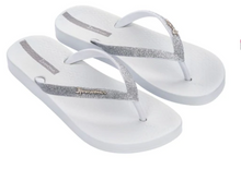 Load image into Gallery viewer, ANA SPARKLE IPANEMA FLIP FLOP
